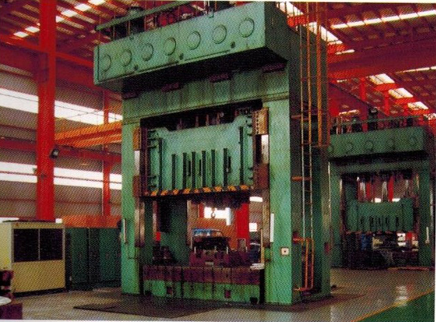 油冷機(jī)油壓機(jī)應(yīng)用 油冷機(jī)油壓機(jī)應(yīng)用